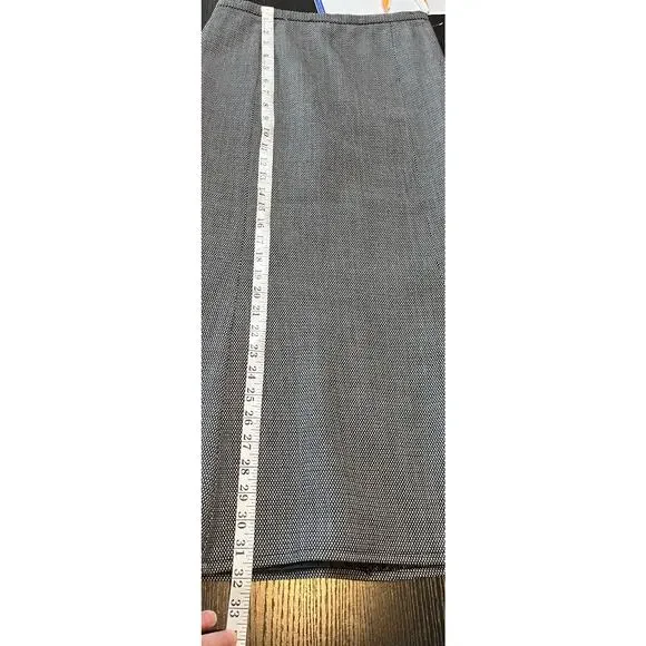 Vintage Harve Benard 100% Wool Classic Old Money Style Trumpet Skirt - Picture 8 of 10